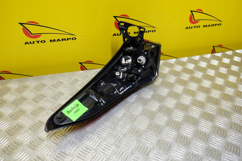 фото №9, Toyota highlander xu70 2019- лампа задня задня права usa