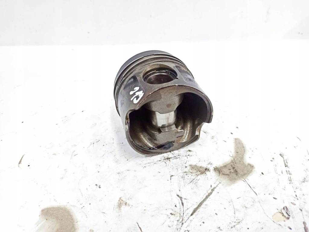 фото №7, Mercedes-benz cls c219 2005 поршні