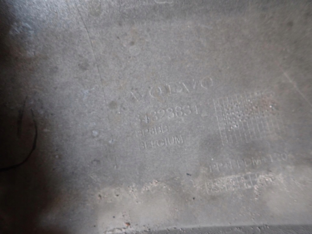 фото №8, Volvo v60 i 1 s60 ii 2 lift 13-18 бампер перед передній sprysk