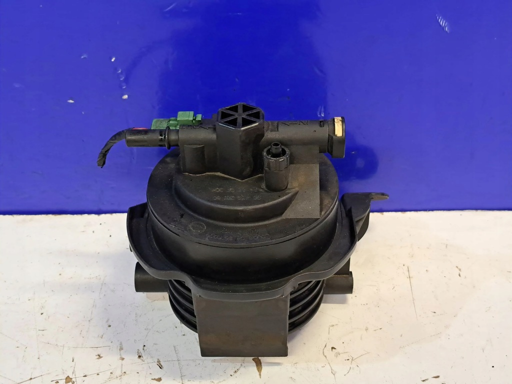 фото №1, Volvo s40 2004 фільтр пального