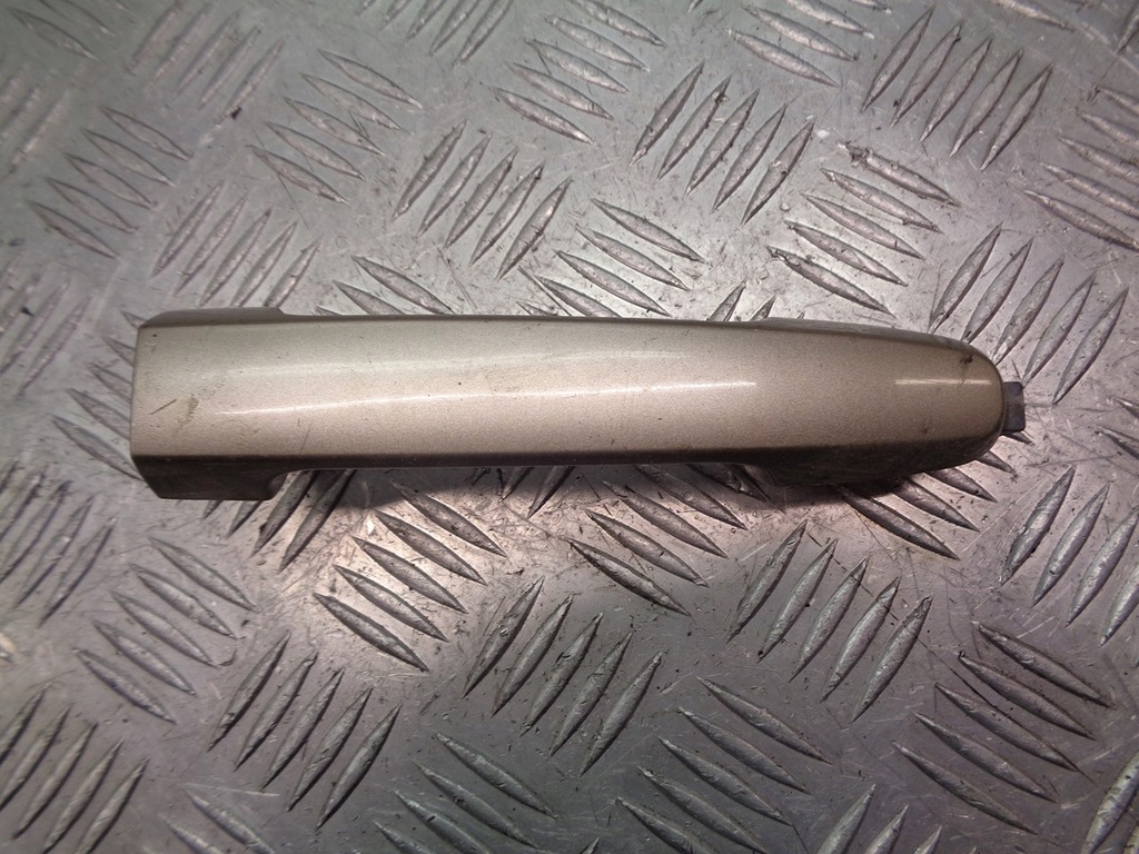 фото №1, Ручка права передня зовнішня avensis verso 587