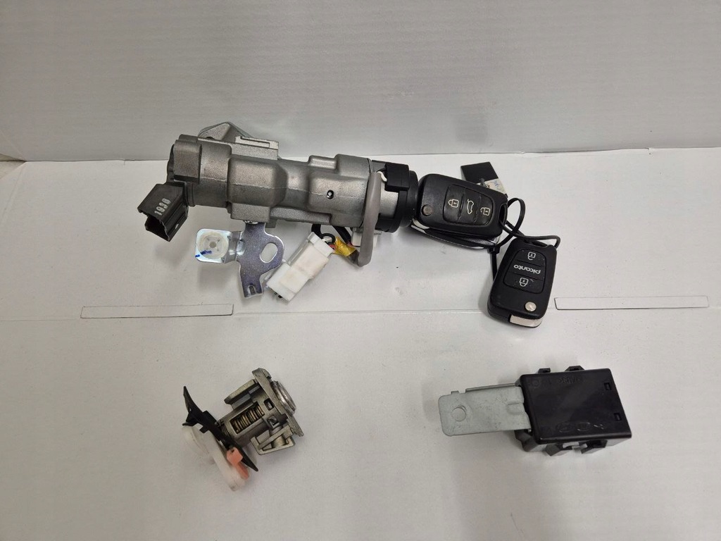 фото №10, Замок зажигания kia picanto ii 95420-1y000 ключ pilot