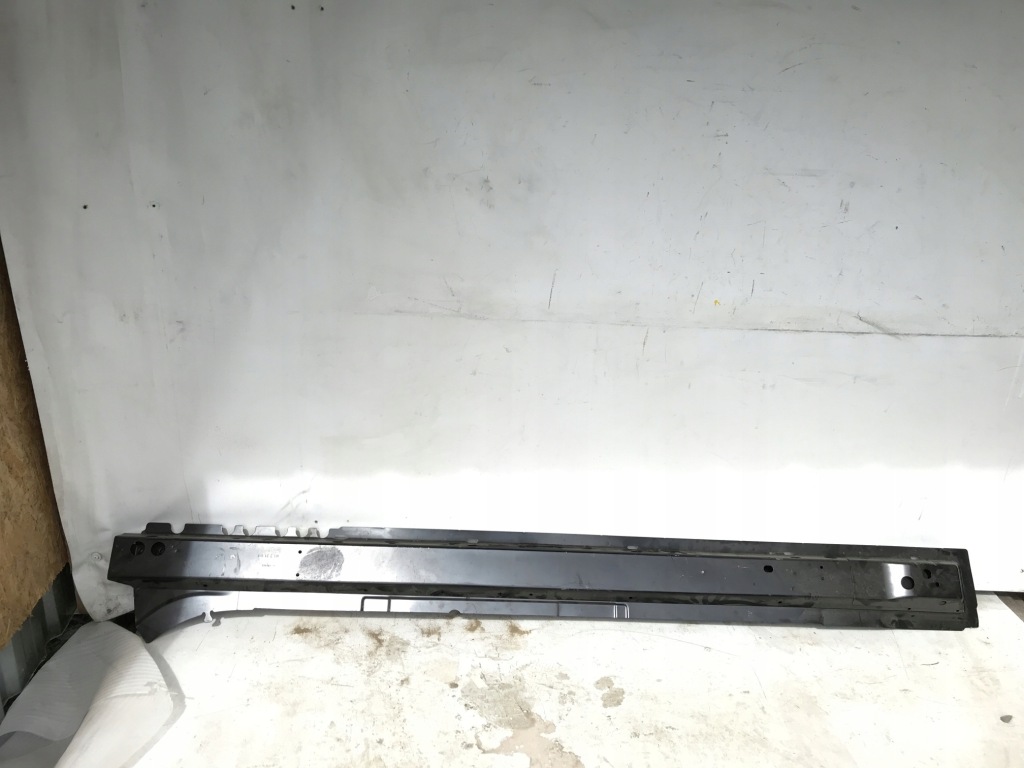 фото №1, Обшивка поріг правий audi q7 q8 2016- 4m0809821e