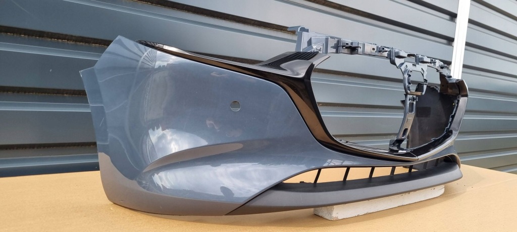 Mazda 3 2019- бампер перед оригинал g160 Киев