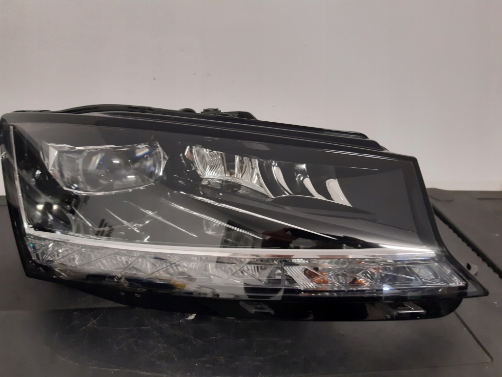 фото №1, Skoda fabia iii 3 lift full led правая 6v1941016f