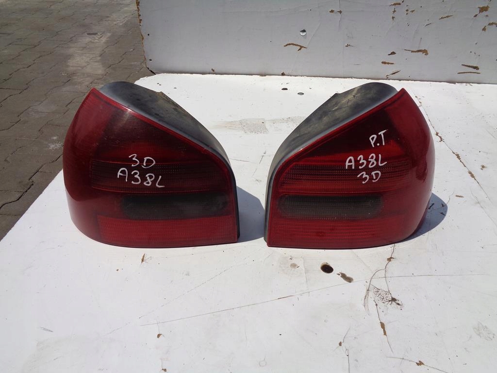 фото №1, Лампа лівий задня audi a3 8l 3d