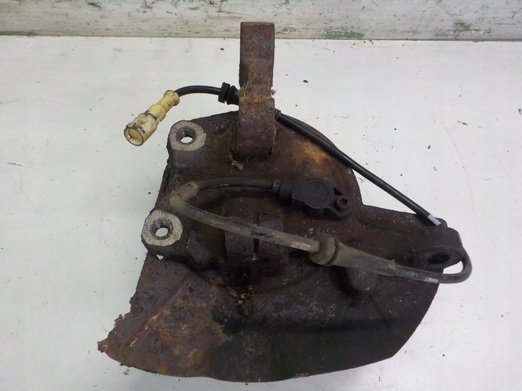 фото №2, Opel omega поворотний кулак ступиця права