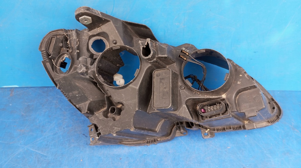 фото №9, Корпус джгут лампи лівий перед a2048208361 mercedes w204 c klasa