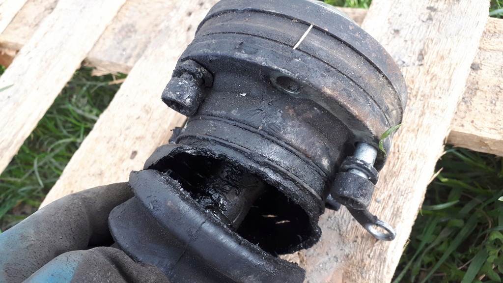 фото №10, Rs4 b7 приводной вал левая левый задняя 8e0501203t 4.2 v8