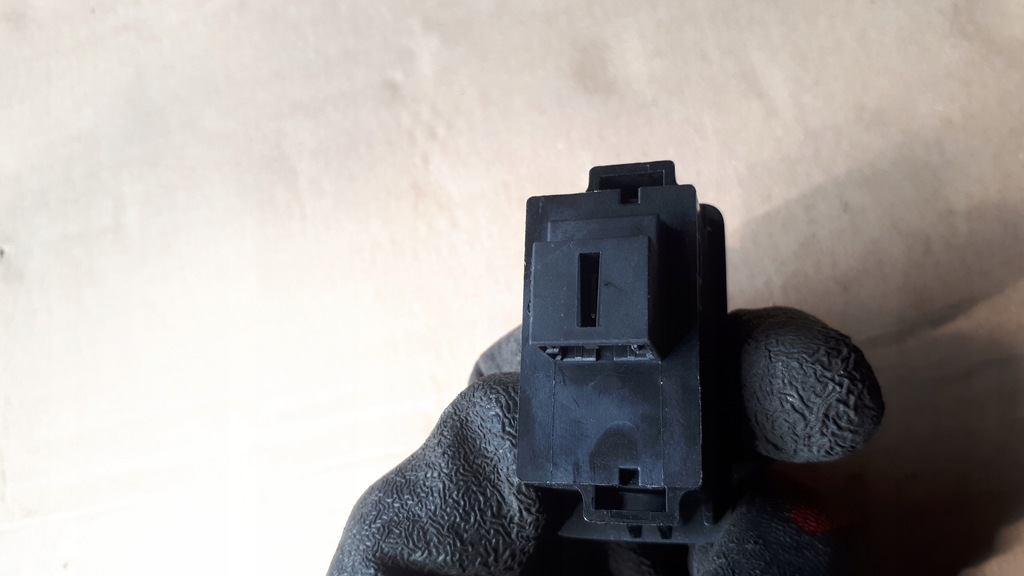 фото №7, S4 b8 lift a4 кнопка кришки багажника задня a5 q5