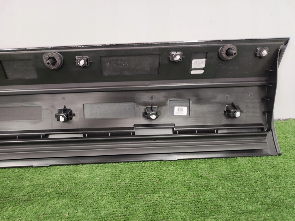 фото №14, Молдинг дверь перед правая jaguar i-pace x590 nowa