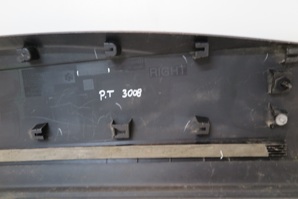 фото №8, Молдинг накладка двері правий задня задня права peugeot 3008 ii 9811597177