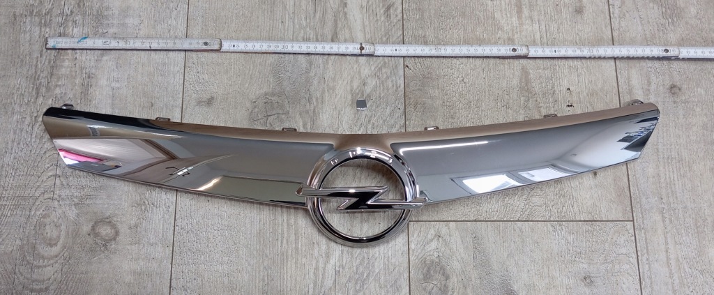 фото №1, Решётка радиатора радиатора хром opel meriva b 13267724 13267726 nowa оригинал