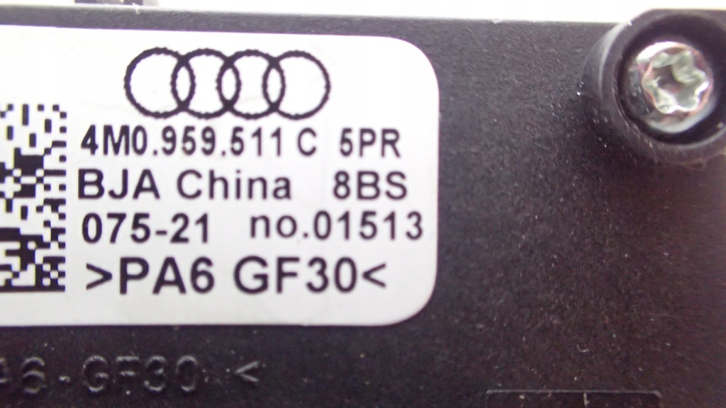 фото №8, Nowa жгут + оригинальный новый модуль + кнопка фаркоп электрический audi q7