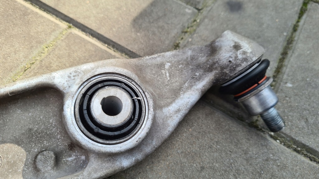 фото №3, Alfa romeo giulia q4 важіль передній лівий