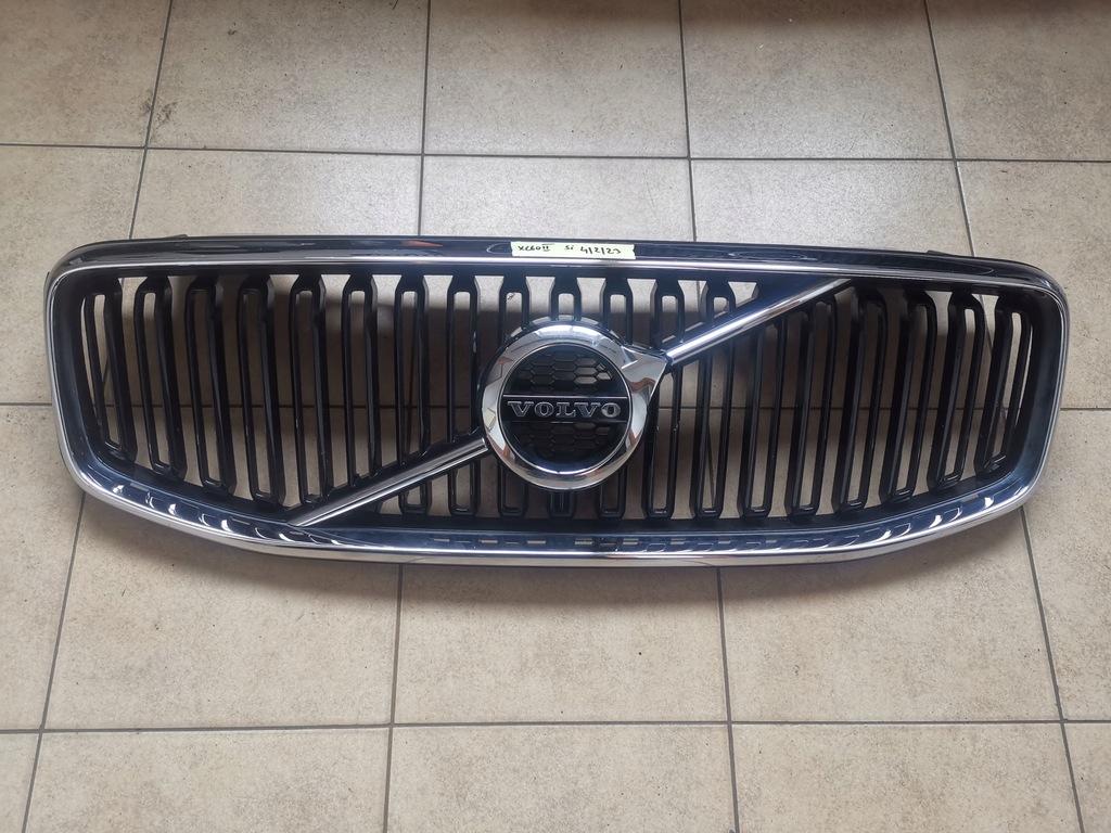 фото №1, Volvo xc60 ii решётка радиатора решётка радиатора model po 2018 roku