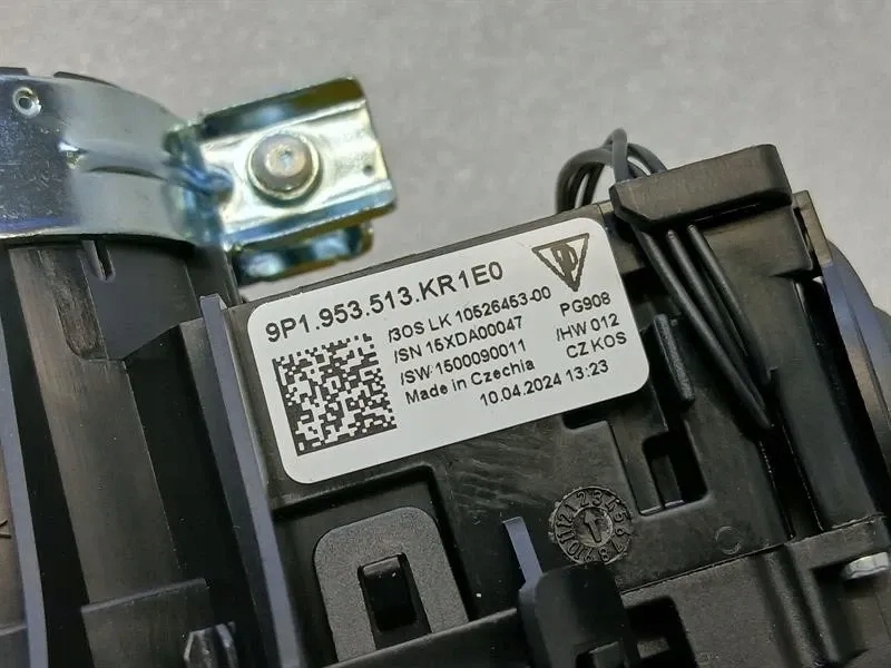 фото №8, Porsche cayman 718 gt4rs пелюстки перемикання двірник 7pp953568cp перемикач стійка