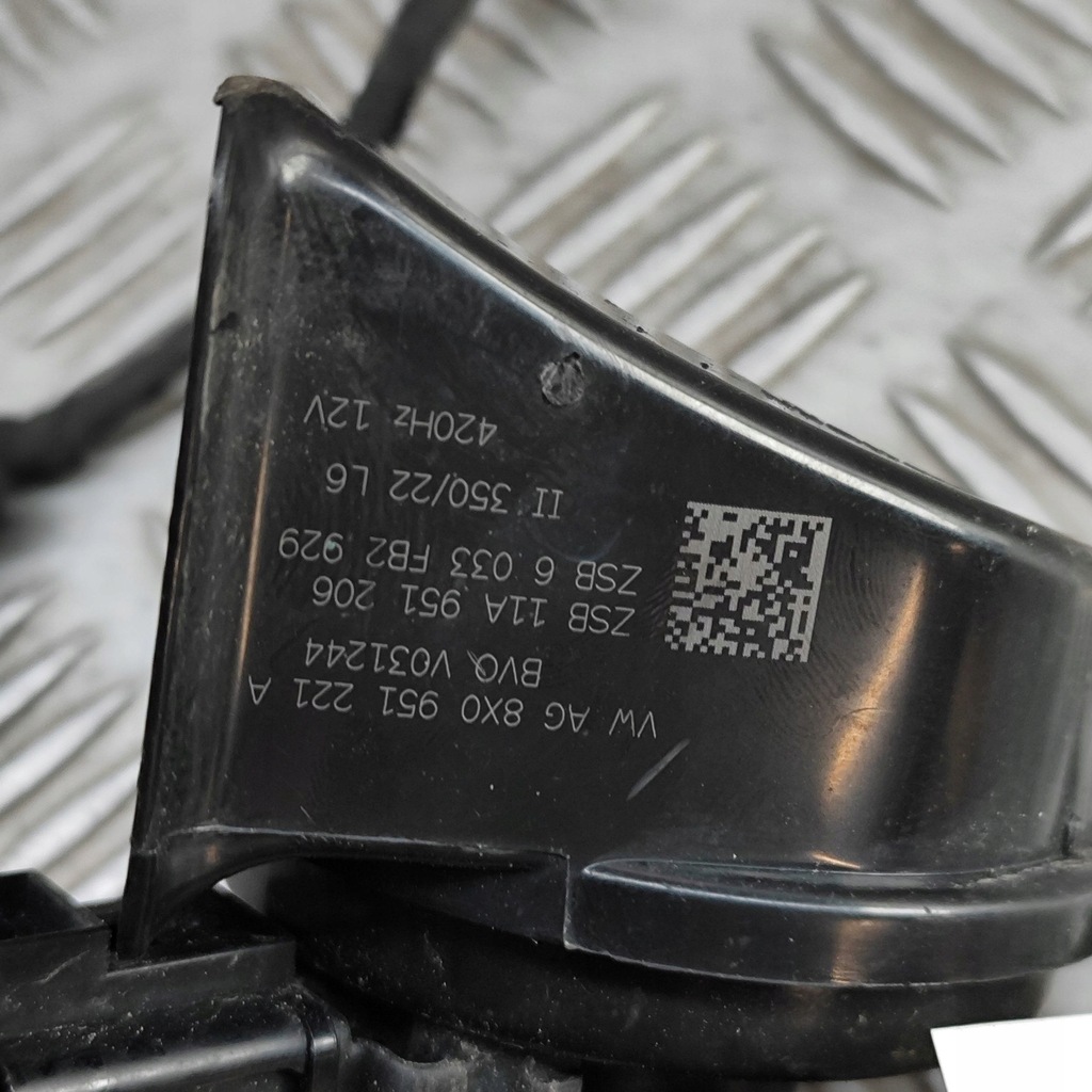 фото №7, Volkswagen id.4 2023 клаксон