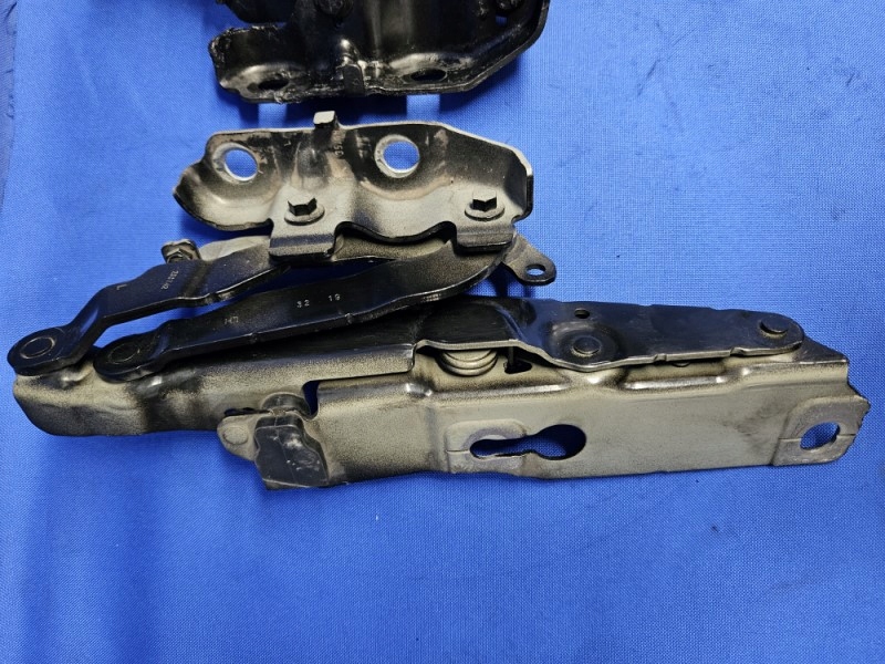 фото №8, Петли капот комплект volvo v60 ii