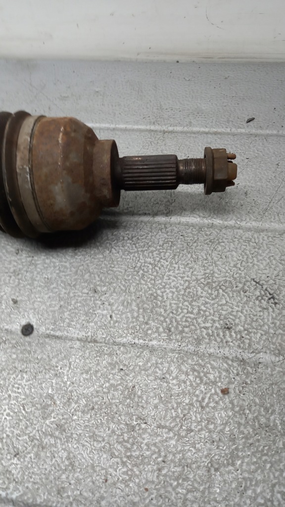 Приводной вал левая перед renault laguna 1.9dci 02r Оригинал