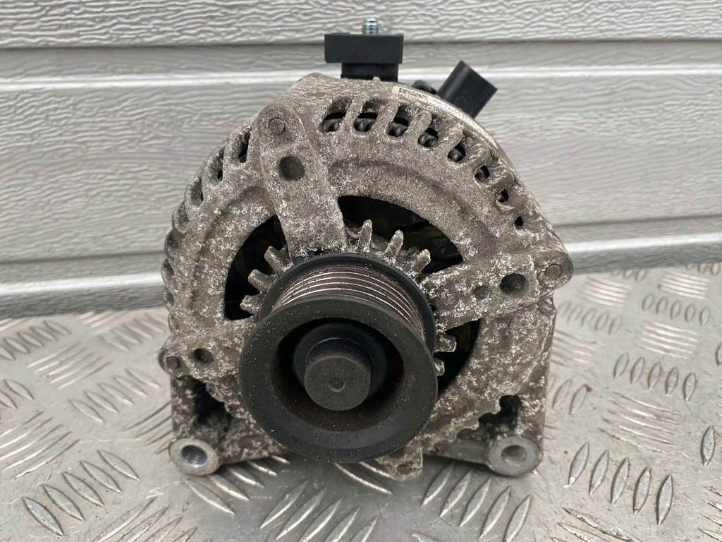 Bmw x1 f48 генератор 2.0 бензин рестайлинг  америка 2016r 7640131 в Украине