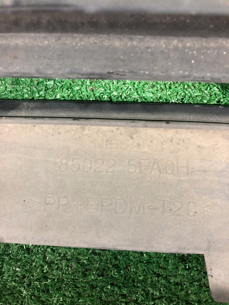 фото №10, Nissan оригинальный номер 85022-5fa0h бампер задняя