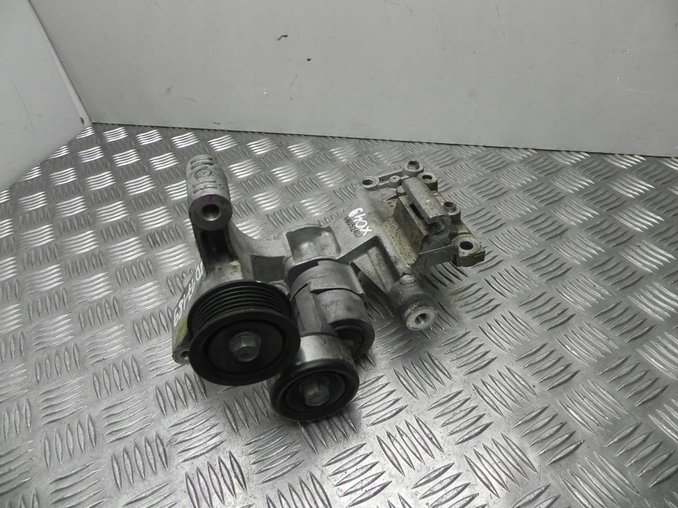 фото №2, Скоба kia optima 2015 14052407