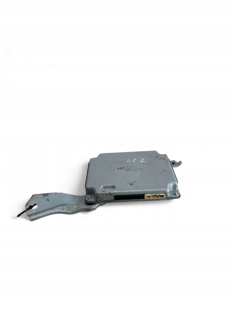 Купить Toyota land cruiser j150 модуль pdc 8679260670