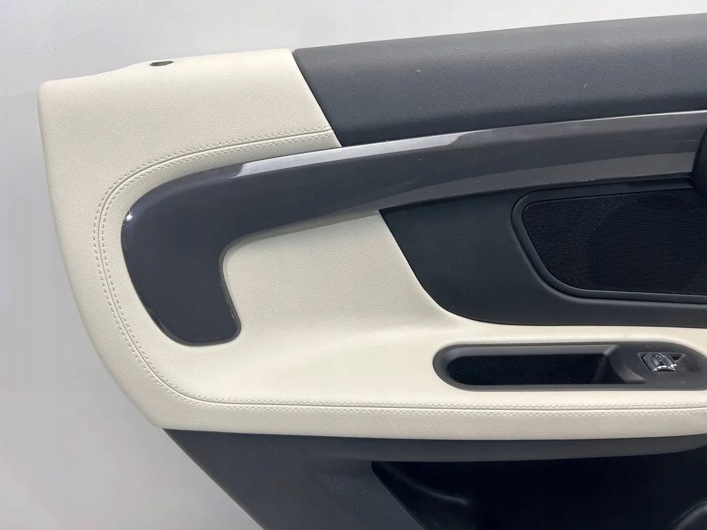 фото №3, Mini countryman f60 обивка обшивка дверь