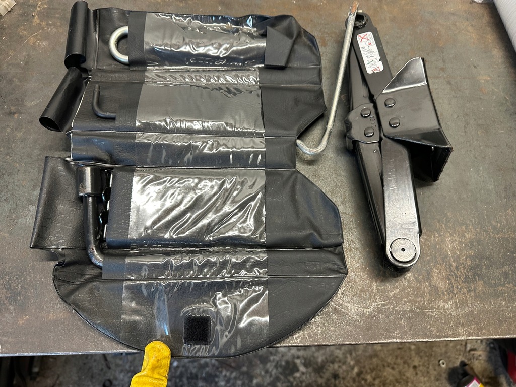 фото №1, Partner iii berlingo iii ii 2008-16 домкрат ключ hak