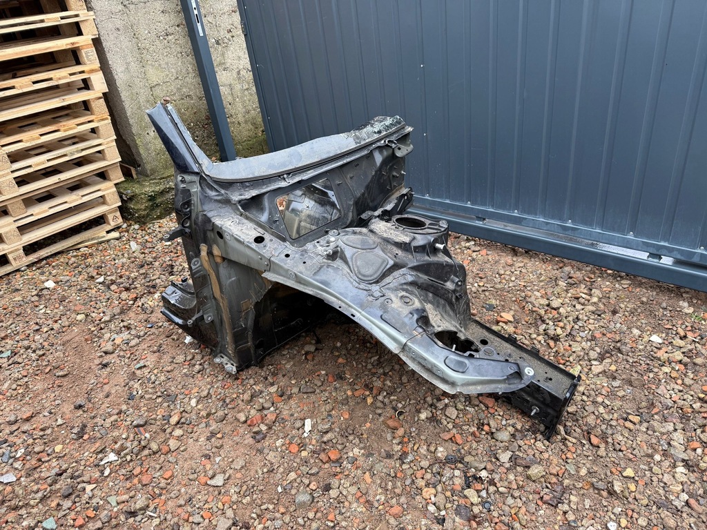 фото №1, Audi a6 c8 4k чверть передня права лонжерон підкрилок