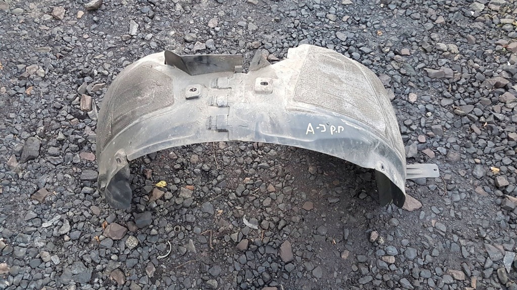 Купити Opel astra j iv 4 підкрилок правий перед