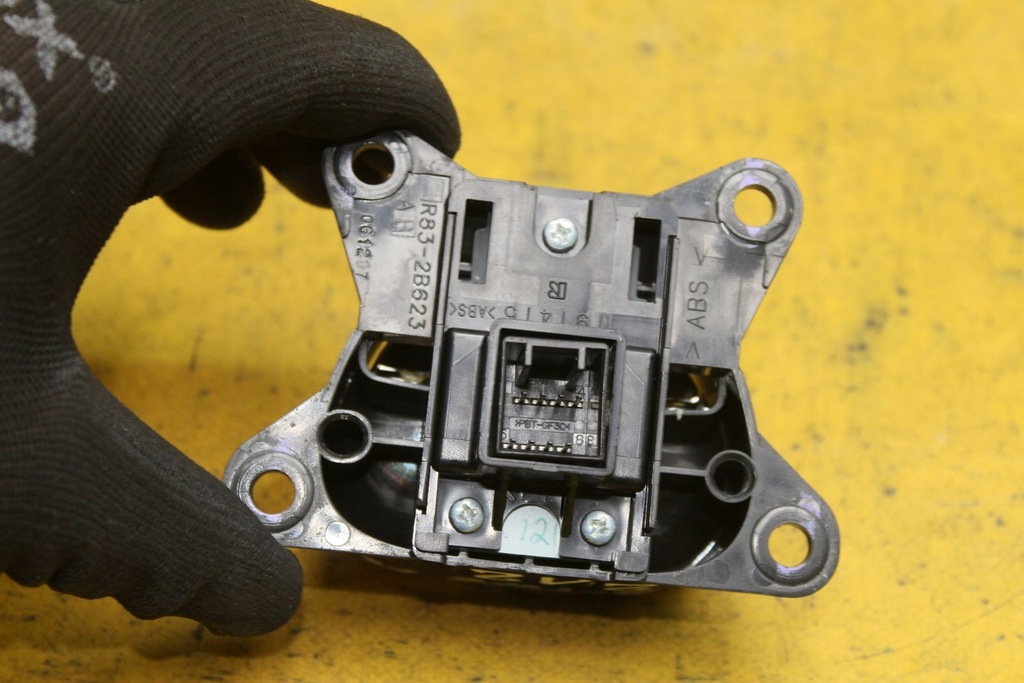 фото №5, Кнопка тормоза ручного jaguar s-type fl