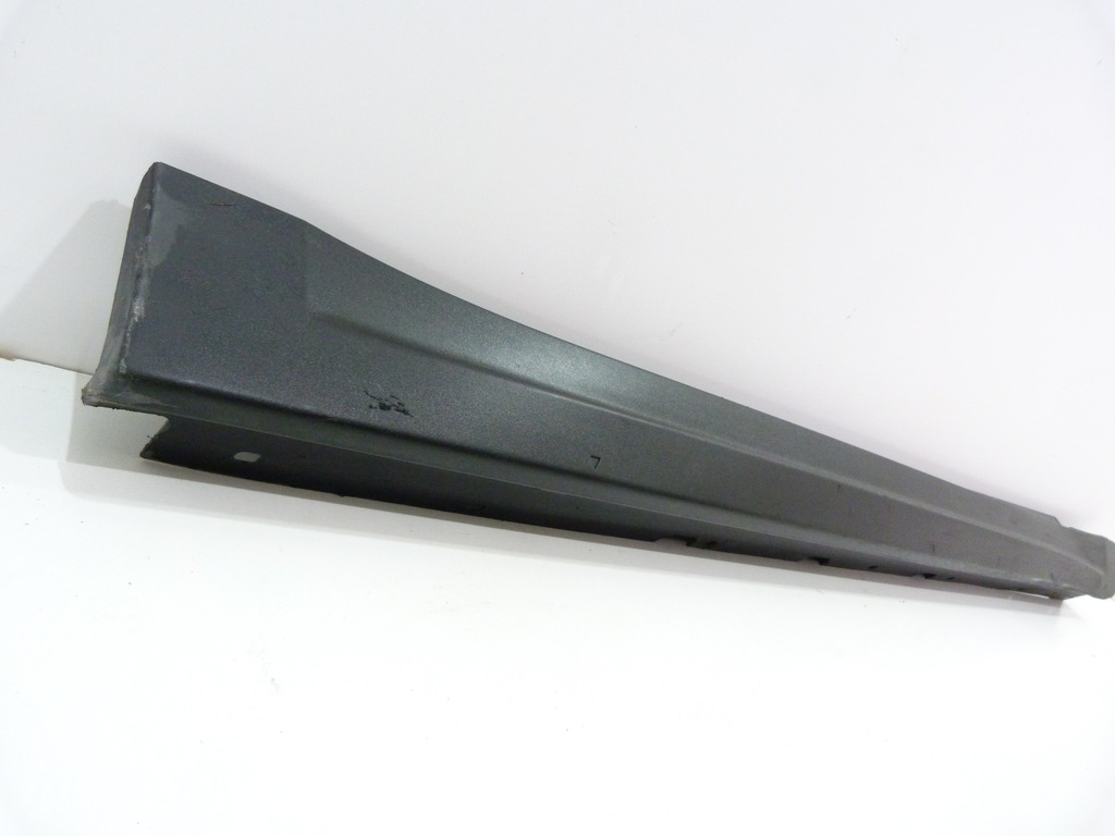 фото №3, Alfa romeo stelvio молдинг поріг права cała