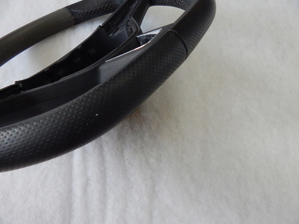 фото №10, Skoda superb octavia iii fabia iii rapid - повітропровід шкіра oryg