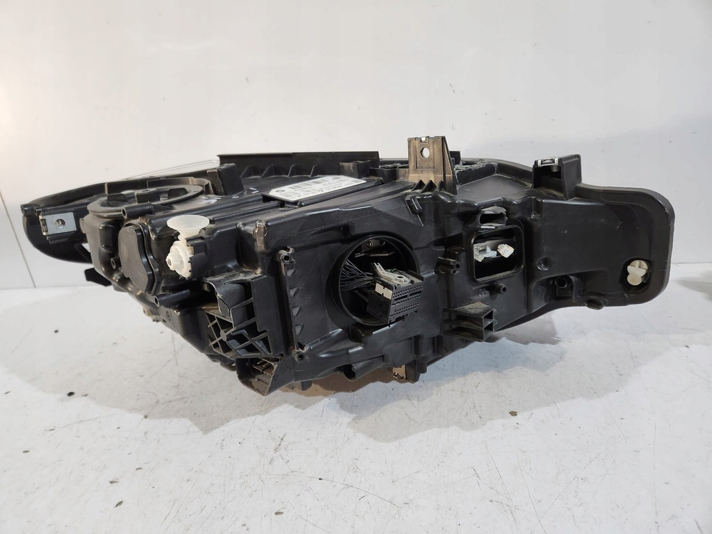 фото №7, Bmw 3 f30 f31 lci лампа передняя led левая - 17042