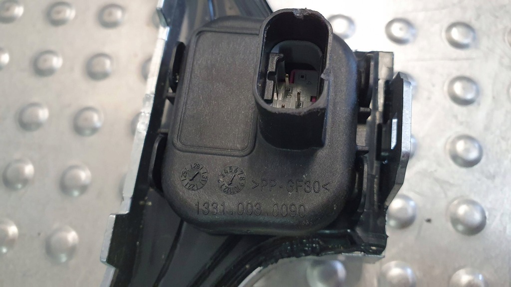 фото №12, Решітка радіатора решітка радіатора перед 13310030020 8479000k підсвічена nowa bmw x2 ii u10 23-