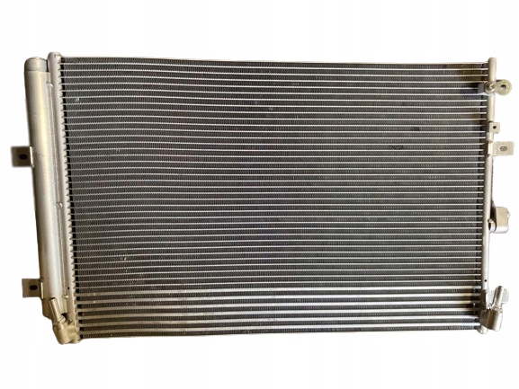 фото №1, Радіатор кондиціонера + коробки ford edge 2015