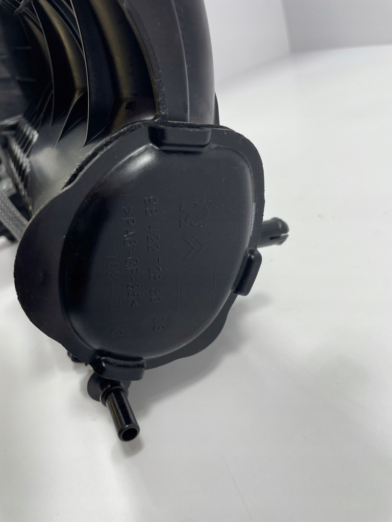 фото №9, Peugeot 2008 ii 9844272380 9801942080 коллектор выпускной дроссельная заслонка