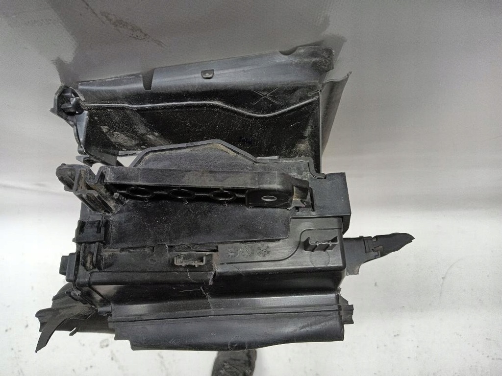 фото №9, Шторка впуск воздуха skoda octavia iv 5e122327