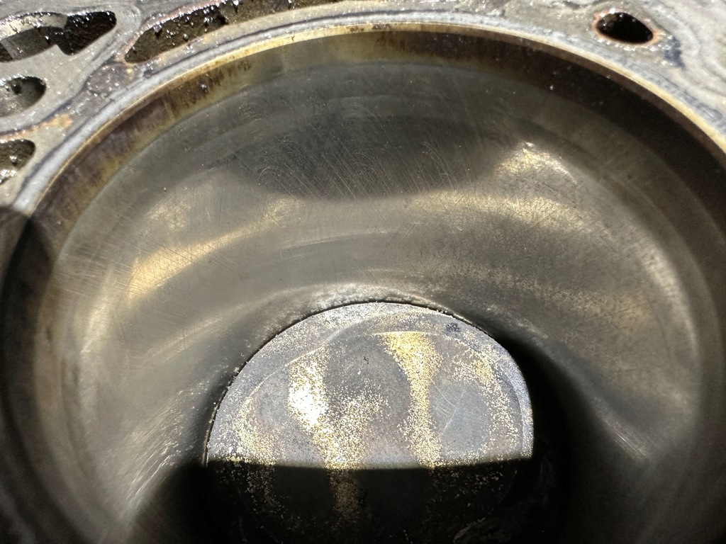 фото №12, Блок двигуна dół wał поршні 1.8 tsi tfsi cda 06h103021l