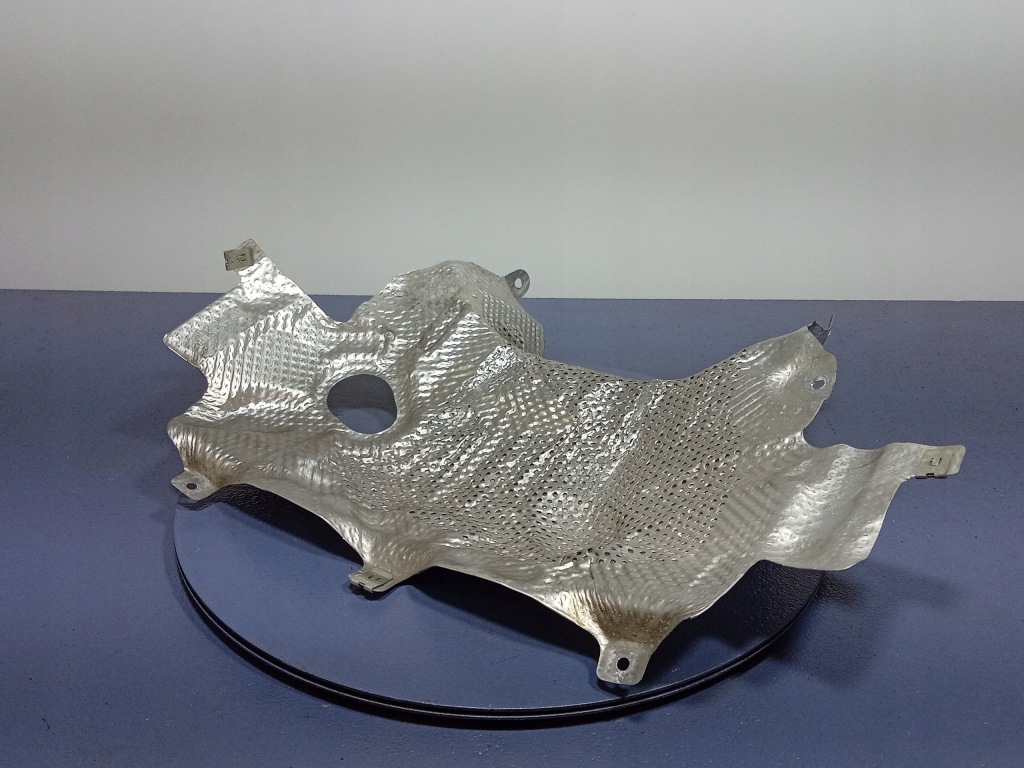 фото №1, Mercedes cls w218 захист теплова a2126825671