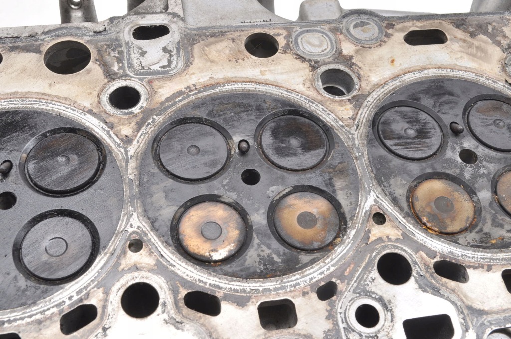 Mini r55 r56 r57 r58 r59 r60 r61 2.0d 143km головка 7812606 двигуна n47c20a Недорого