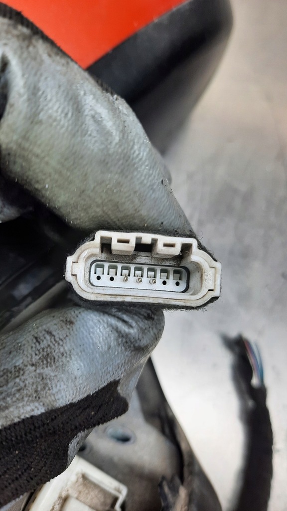 фото №9, Зеркало левая fiat punto 1.4b 05r