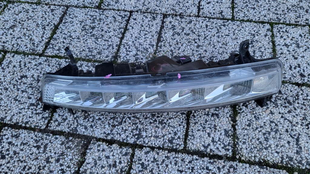 фото №1, C4 picasso grand противотуманная фара правый led drl 177850-02