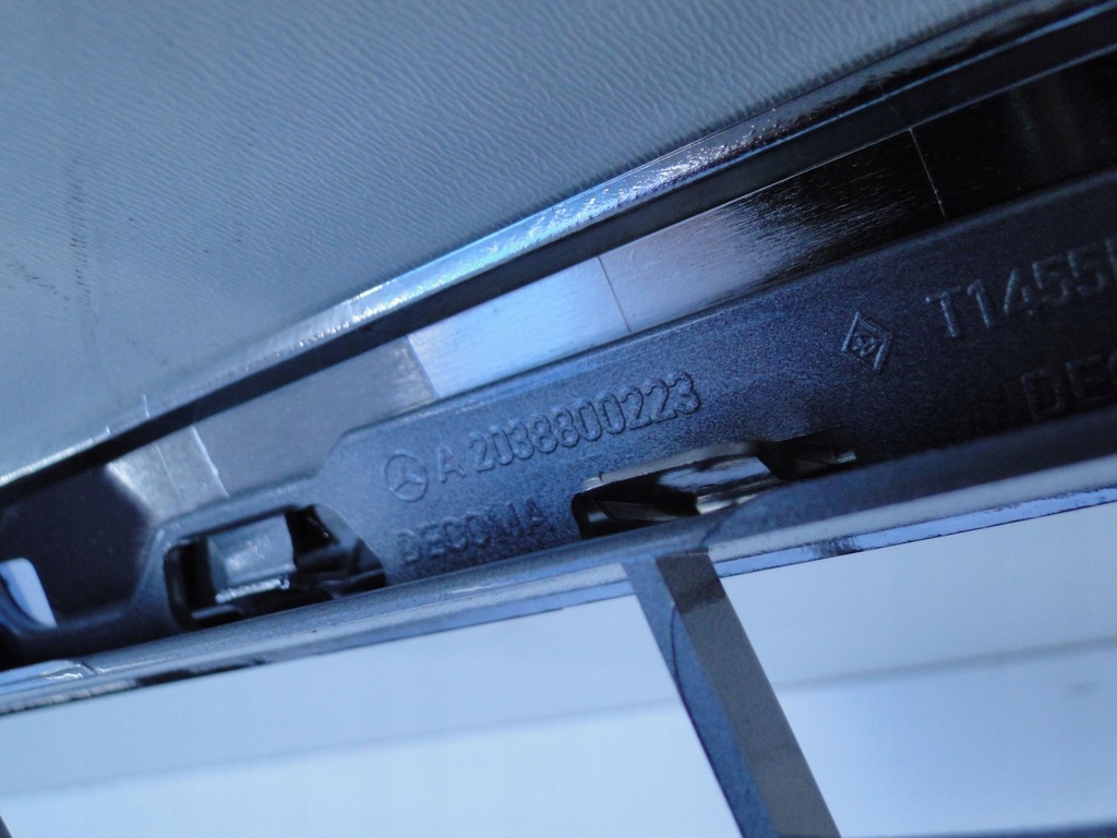 фото №12, Mercedes c 203 w203 lift решётка радиатора решётка радиатора бампера amg