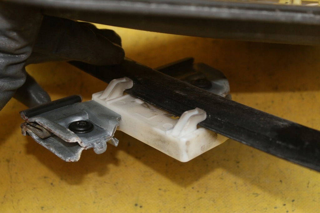 фото №6, Подъемник стекло левый перед 5j7837401a roomster