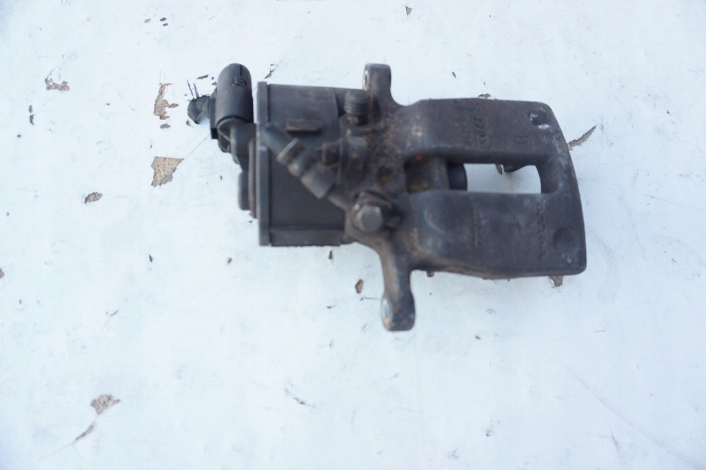 фото №1, Супорт el правий задня volvo xc60