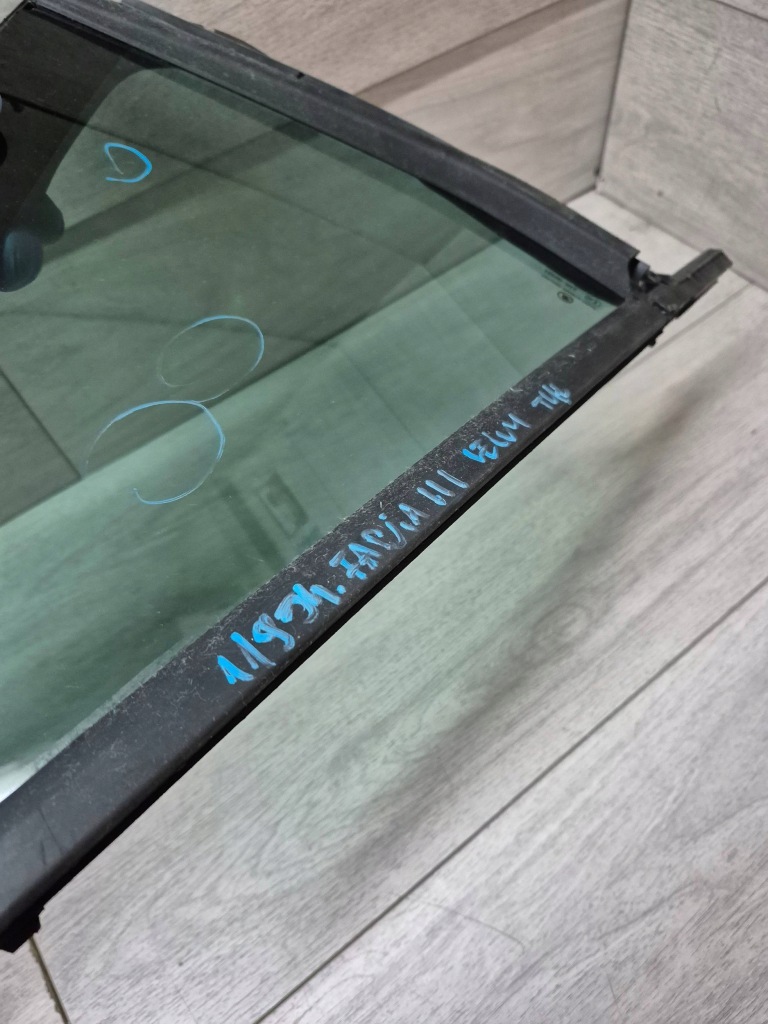 фото №12, 11954. fabia iii стекло кузовная левый задняя 6v6845213