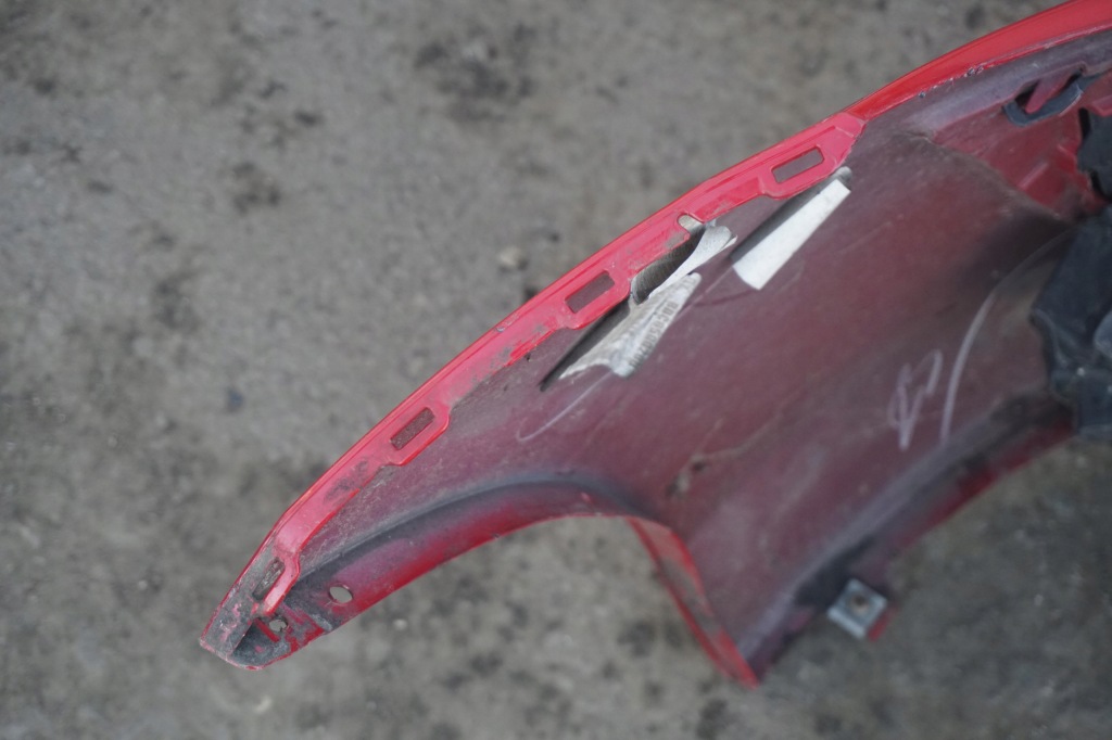 Mazda 3 bl 2 рестайлинг  11r бампер передний bbn2-50031 решётка  противотуманная фара 27a с Разборки